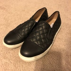 Steve Madden slip on sneakers